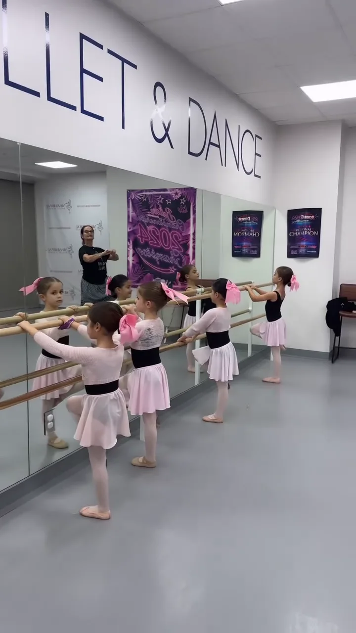 Children in ballet class at Miami Royal Ballet, Coral Gables